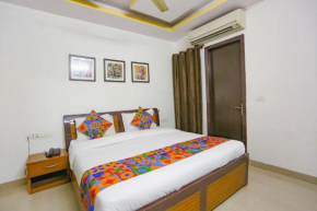 FabExpress The Paradise - Nr Apollo Hospital